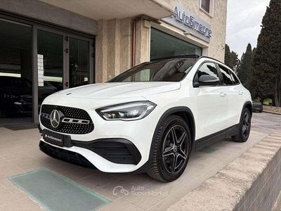 Usata Mercedes GLA180 Premium 150 CV (110 kW) 2022 Bianco SUV