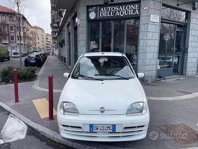 Usata Fiat 600 Active 54 CV (39 kW) 2009 Bianco Utilitaria