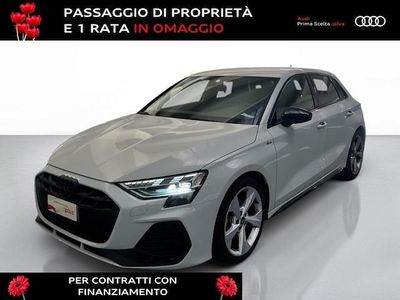 Usata Audi A3 S-Line 150 CV (110 kW) 2025 Bianco ghiacciaio metallizzato Berlina