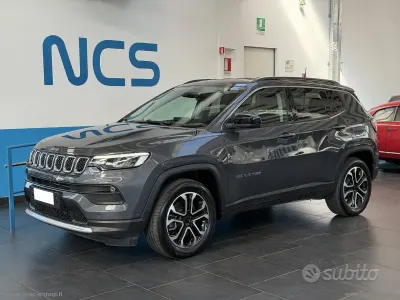 Usata Jeep Compass 131 CV (96 kW) 2022 Grigio SUV