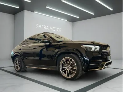 Usata Mercedes GLE300 Premium 272 CV (200 kW) 2023 Nero ossidiana SUV
