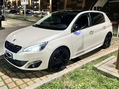 Usata Peugeot 308 Access 114 CV (83 kW) 2014 Berlina