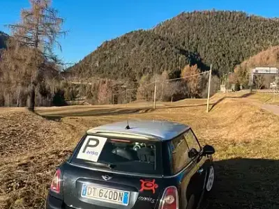 Usata Mini Cooper S 175 CV (128 kW) 2008 Bluazzurro Utilitaria