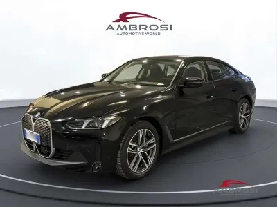 Nuova BMW i4 210 kW (286 CV) 2025 Black pastello Berlina