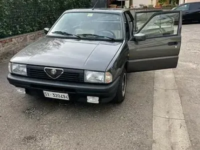 Usata Alfa Romeo 33 118 CV (86 kW) 1988 Berlina