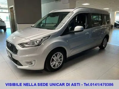 Usata Ford Tourneo Connect Titanium 120 CV (88 kW) 2020 Moondust silver Monovolume