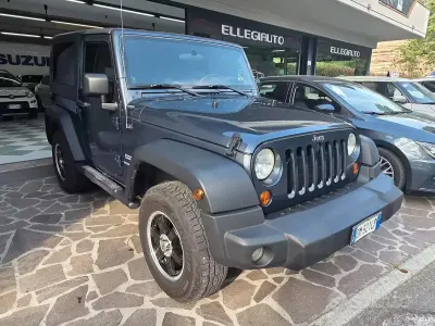 Usata Jeep Wrangler Sport 177 CV (130 kW) 2008 Blu SUV