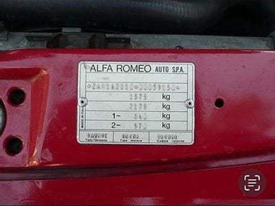 Usata Alfa Romeo 75 156 CV (114 kW) 1987 Rosso Berlina