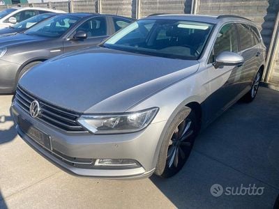 Usata VW Passat Highline 150 CV (110 kW) 2017 Grigio Berlina