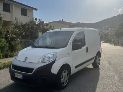Usata Fiat Fiorino 95 CV (69 kW) 2021 Monovolume