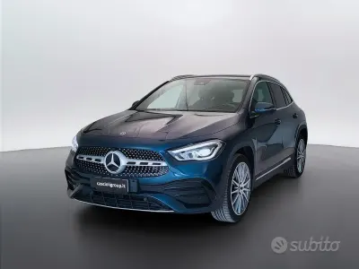 Usata Mercedes GLA250 Premium 160 CV (117 kW) 2023 Blu SUV