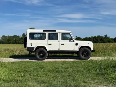 Usata Land Rover Defender 122 CV (89 kW) 2005 SUV