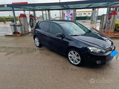 Usata VW Golf VII Comfortline 105 CV (77 kW) 2014 Nero Berlina