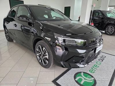 Usata Opel Corsa 110 CV (80 kW) 2025 Nero Utilitaria
