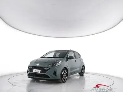 Usata Hyundai i10 Prime 67 CV (49 kW) 2024 Verde Utilitaria