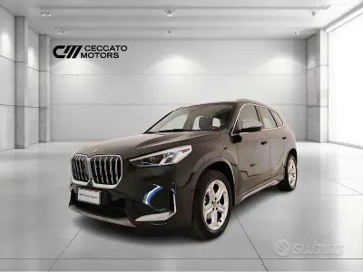 Usata BMW X1 xLine 150 CV (110 kW) 2023 Verde SUV