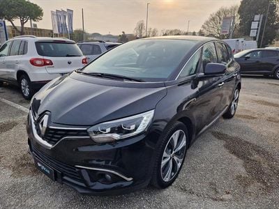 Usata Renault Scénic IV Intens 110 CV (80 kW) 2018 Nero Monovolume