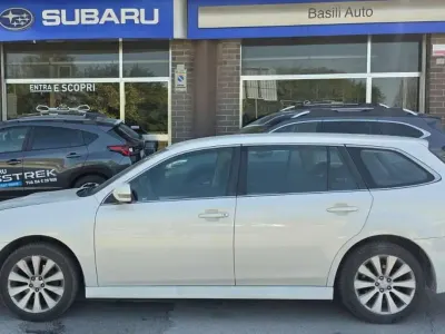 Usata Subaru Legacy Comfort 150 CV (110 kW) 2011 Other Station wagon