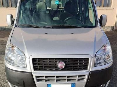 Usata Fiat Doblò Dynamic 84 CV (61 kW) 2009 Grigio Monovolume