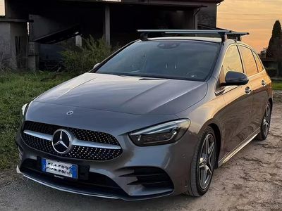 Usata Mercedes B180 Premium 136 CV (100 kW) 2019 Utilitaria