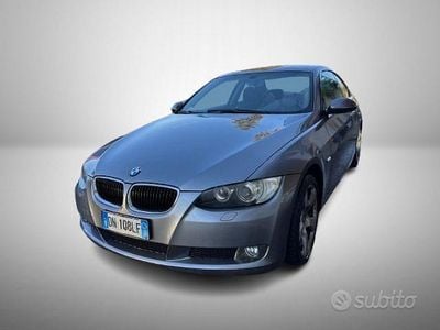 Usata BMW 320 177 CV (130 kW) 2008 Grigio scuro Coupé