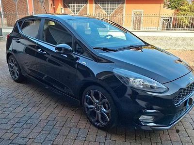 Begagnad Ford Fiesta ST-Line 86 HK (63 kW) 2019 Svart Halvkombi