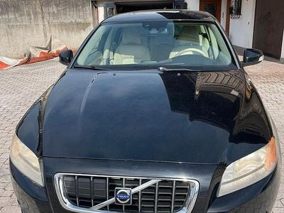 Usata Volvo V70 2008 Nero Station wagon