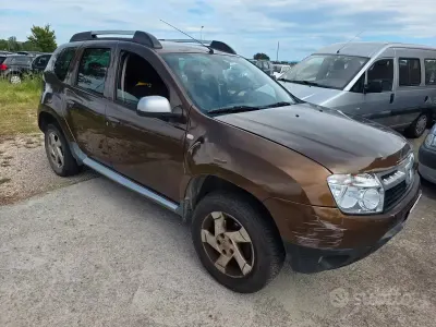 Usata Dacia Duster Lauréate 110 CV (80 kW) 2011 Marrone SUV