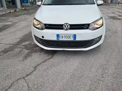 Brugt VW Polo Comfortline 69 HK (50 kW) 2012 Hvid Hatchback
