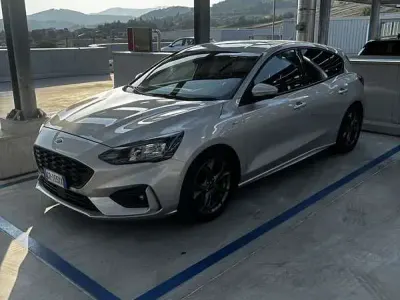 Usata Ford Focus ST-Line 125 CV (91 kW) 2020 Berlina