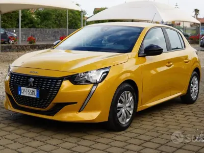 Usata Peugeot 208 Active 75 CV (55 kW) 2023 Giallo Utilitaria