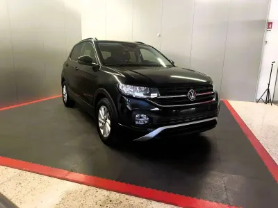 Usata VW T-Cross Advance 110 CV (80 kW) 2022 Nero SUV