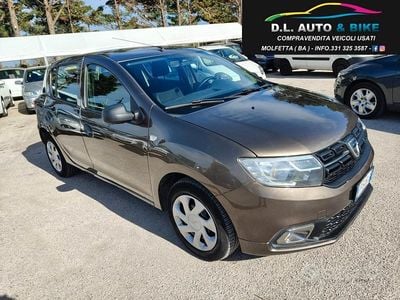 Gebraucht Dacia Sandero Comfort 75 PS (55 kW) 2018 Braun Limousine
