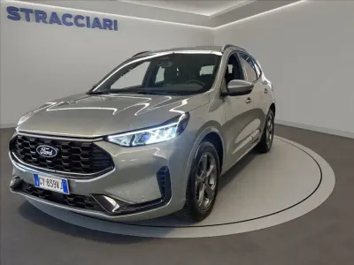 Usata Ford Kuga ST-Line 180 CV (132 kW) 2025 Grigio metallizzato SUV