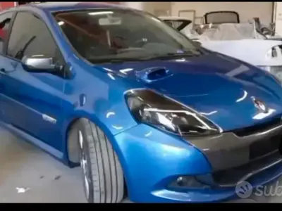Usata Renault Clio R.S. 225 CV (165 kW) 2009
