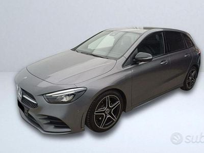 Usata Mercedes B180 Premium 115 CV (84 kW) 2019 Grigio Monovolume