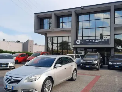 Gebraucht Opel Insignia Cosmo 160 PS (117 kW) 2012 Grau Kombi