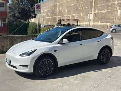 Usata Tesla Model Y RWD 88 kW (120 CV) 2024 Bianco SUV