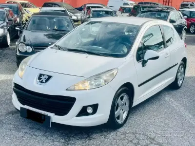 Usata Peugeot 207 88 CV (64 kW) 2009 Berlina