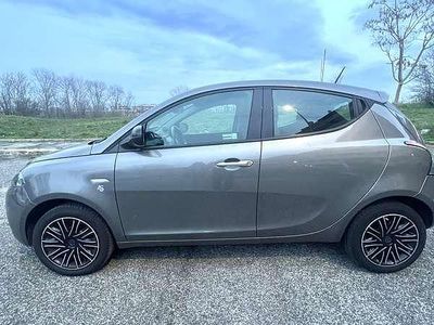 Usata Lancia Ypsilon Gold 69 CV (50 kW) 2023 Utilitaria