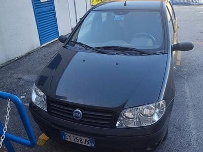 Usata Fiat Punto 60 CV (44 kW) 2006 Nero Berlina