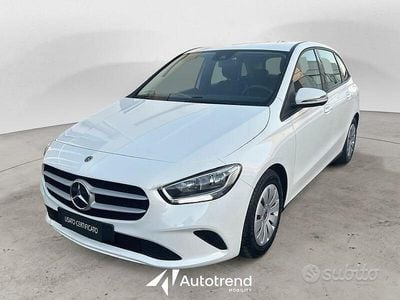Bianco Usata 2021 Mercedes B180 Executive Monovolume | 20.200 € (Buon prezzo)