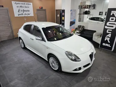 Usata Alfa Romeo Giulietta Sprint 120 CV (88 kW) 2014 Bianco Utilitaria
