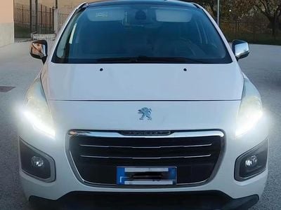 Usata Peugeot 3008 120 CV (88 kW) 2015 Bianco Station wagon