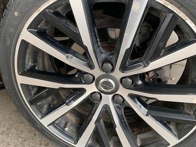 Usata Volvo V40 Business Edition 120 CV (88 kW) 2017 Grigio Berlina