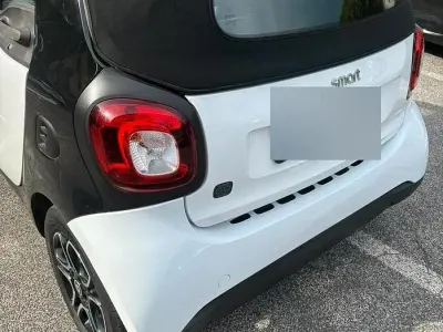 Usata Smart ForTwo Electric Drive 41 kW (56 CV) 2018 Grigio Cabrio