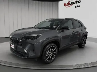 Nuova Toyota Yaris Cross Sport 130 CV (95 kW) 2025 Grigio SUV