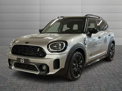 Usata Mini Cooper Countryman Business 125 CV (91 kW) 2023 Melting silver SUV