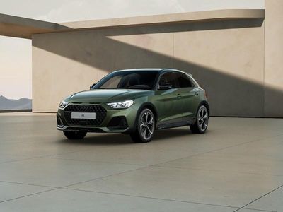 Nuova Audi A1 Comfort 150 CV (110 kW) 2026 Verde distretto metallizzato nero mito m SUV