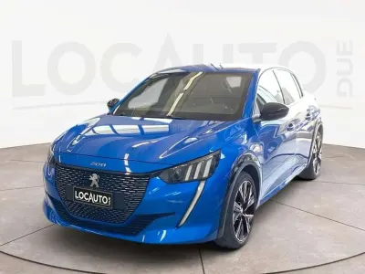 Usata Peugeot 208 GT 131 CV (96 kW) 2023 Blu Utilitaria
